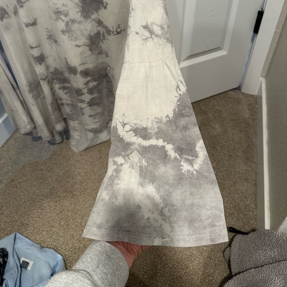 PPLA women’s top - Picture 2 of 4